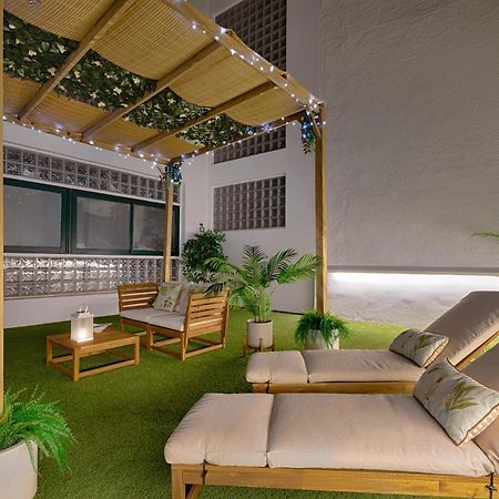 Apartamento C30 Deluxe Studio With Terrace Into Cathedral Square Málaga Exterior foto