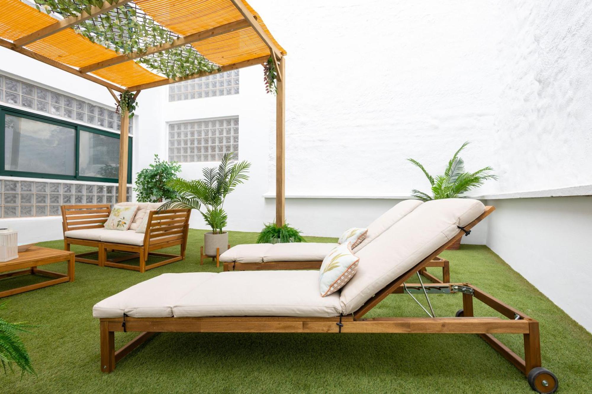 Apartamento C30 Deluxe Studio With Terrace Into Cathedral Square Málaga Exterior foto