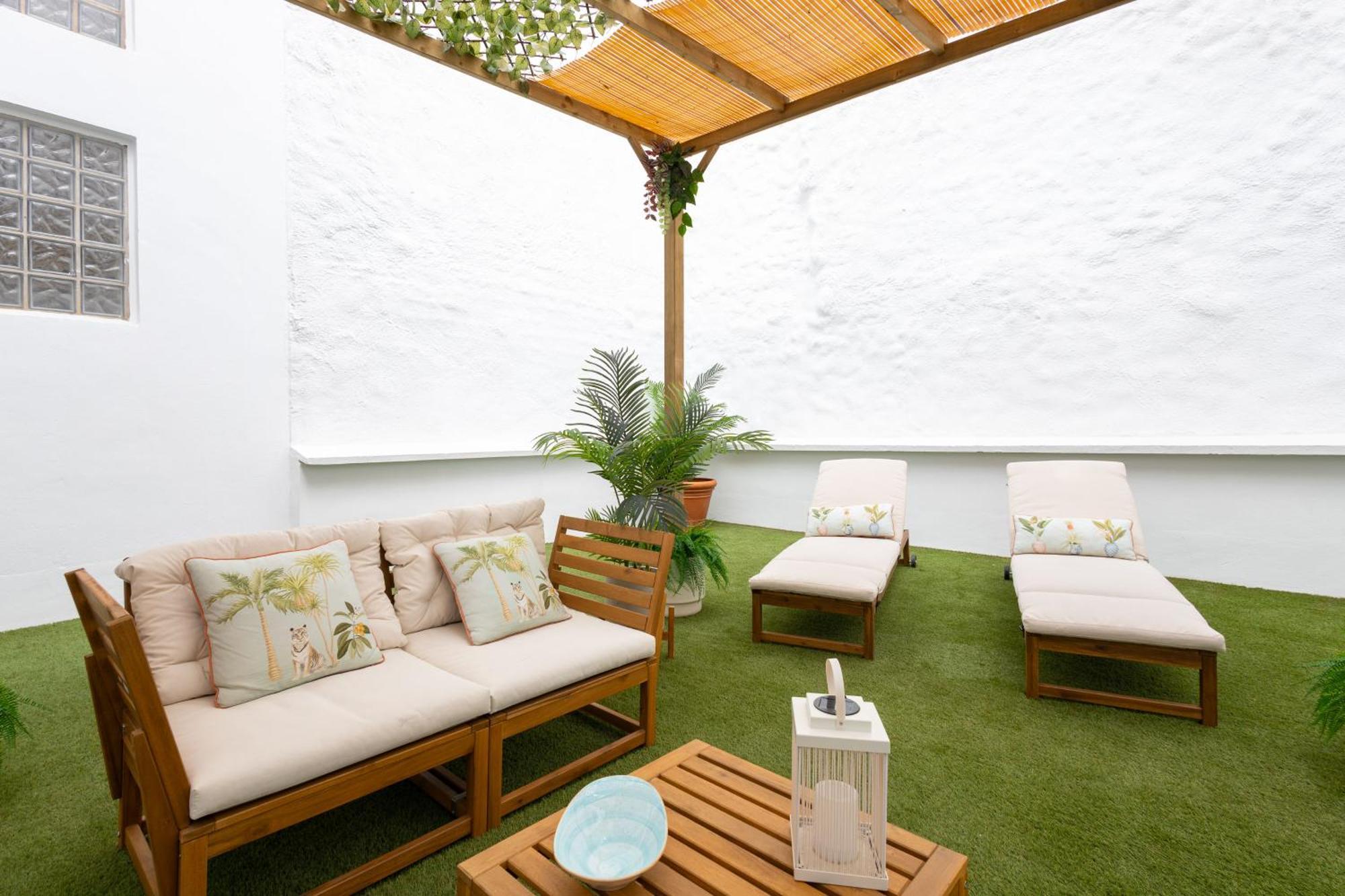 Apartamento C30 Deluxe Studio With Terrace Into Cathedral Square Málaga Exterior foto